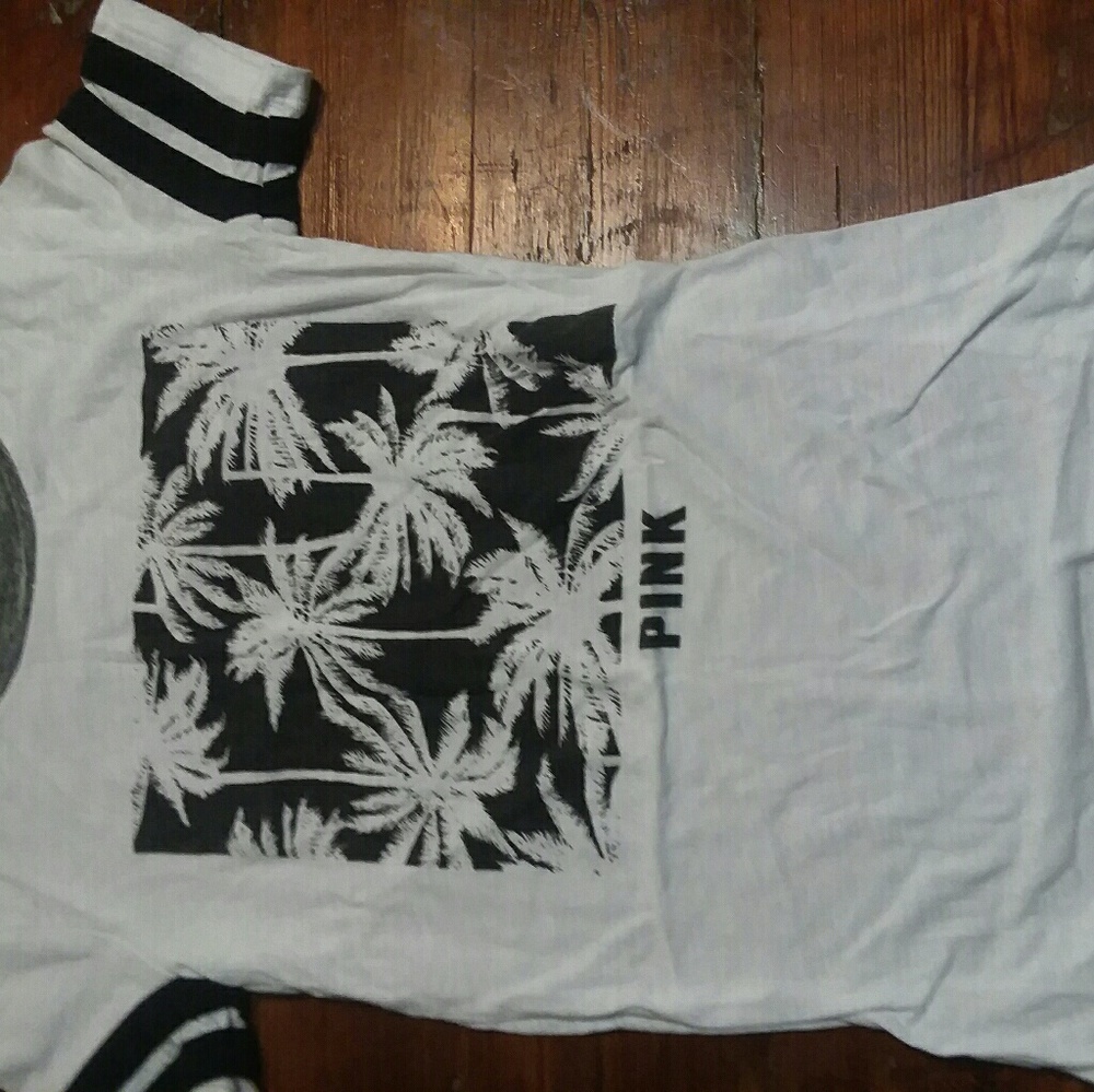 Size xs PINK shirt
